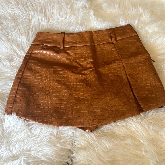 Tan Snakeskin UPF50+ Pull-On Skort